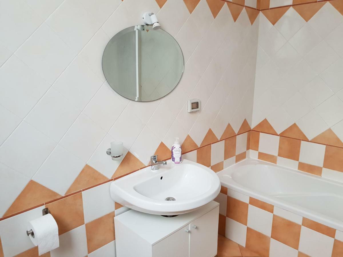 B&B Royal Палермо Екстер'єр фото